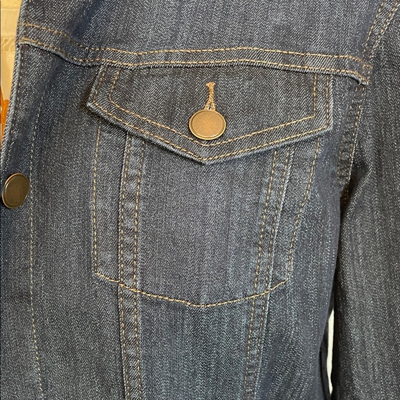 Croft & Barrow- Dark Wash Jean Jacket size M - Picture 10 of 11